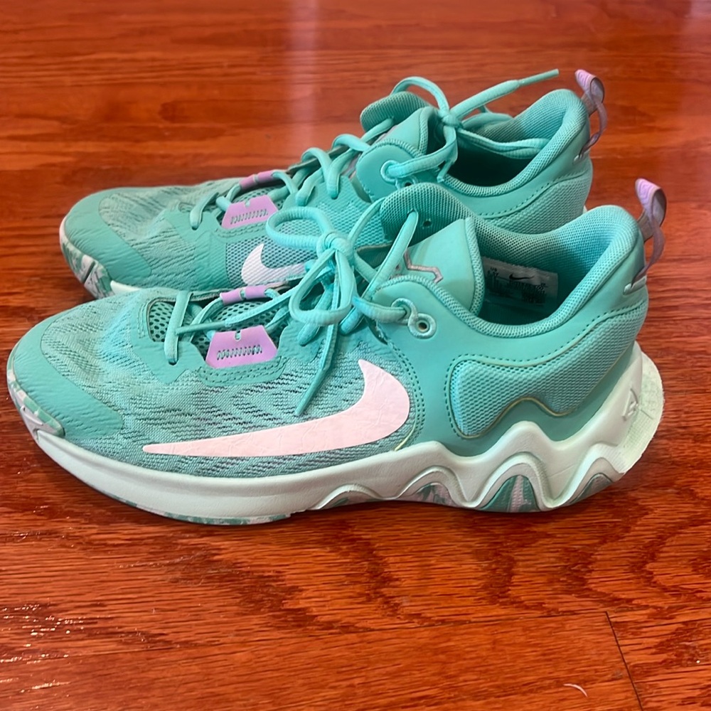 Nike Giannis Immortality Basketball Shoes